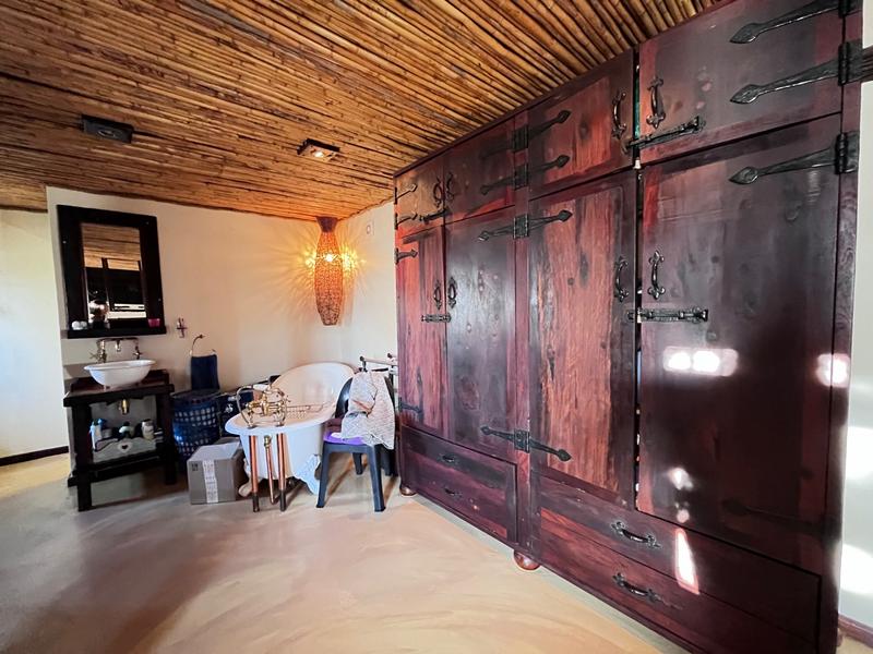4 Bedroom Property for Sale in Dwarskersbos Western Cape